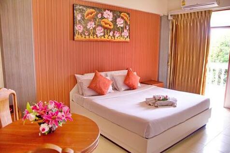 The Sun Resort & Spa - Photo5