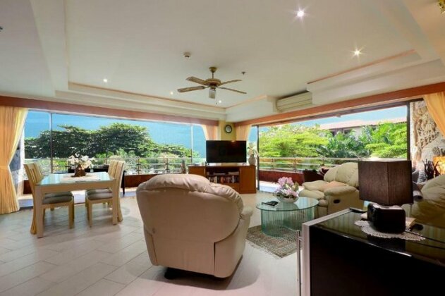 View Talay 3 Two-Bedroom Condo - Photo2