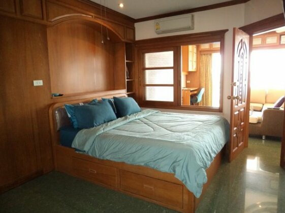 View Talay 6 Condominium - Photo5