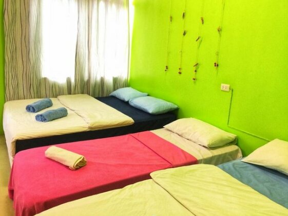 Baan Phangnga Beds and Bakery - Photo3