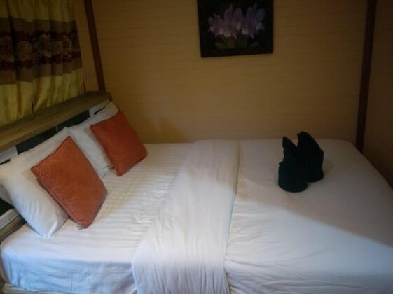 Khao Sok Blue Mountain - Photo3