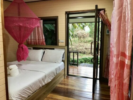 Khao Sok Blue Mountain - Photo4