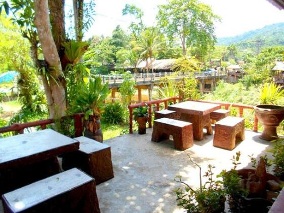 Khao Sok Riverfront Resort - Photo5