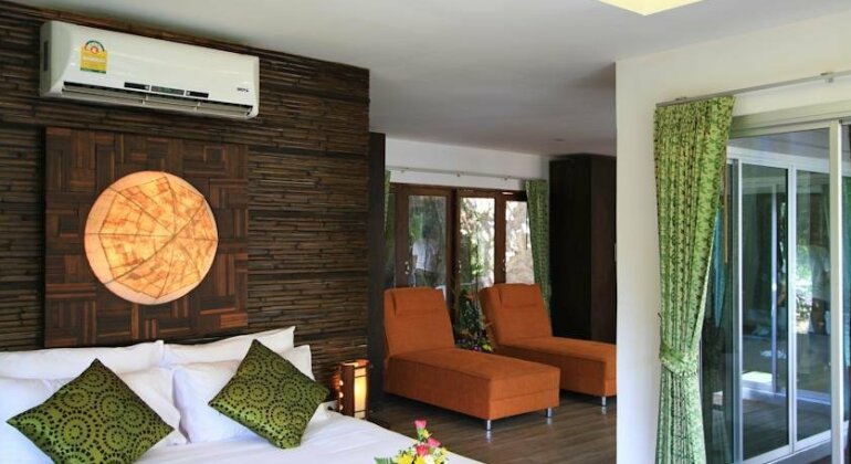 Rock and Tree House Resort - Photo5