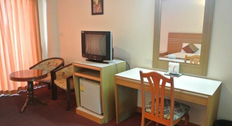 Chaikana Thani Hotel - Photo5