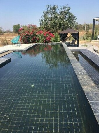 Udon Farm Fun Homestay with swimming pool