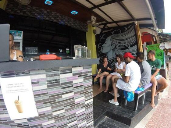 Coma Hostel and Travel Agency - Photo5