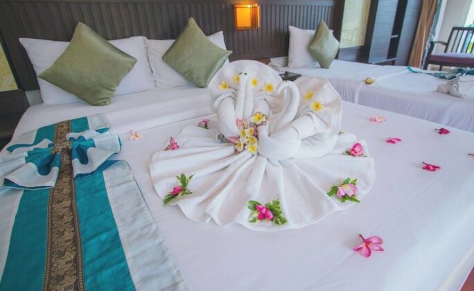 Phi Phi Island Cabana Hotel - Photo5