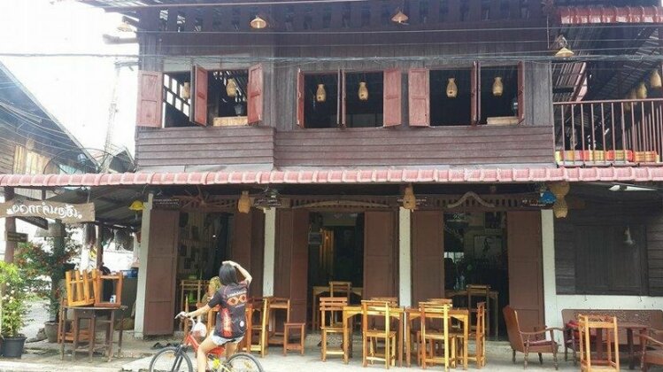 Ada Place at Phibun