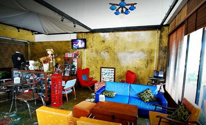Hip Inn Coffee - Photo2