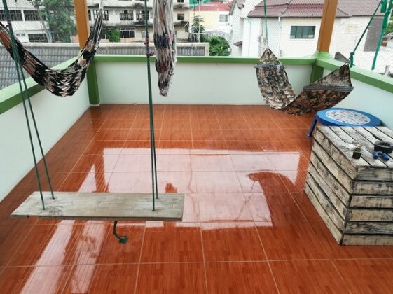 Karma Home Hostel - Photo2