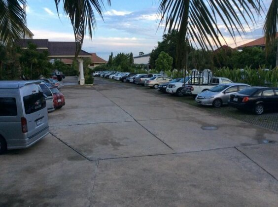 Monrawee Pavilion Resort - Photo2