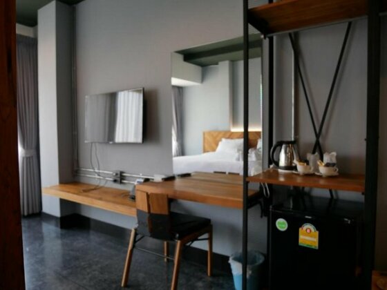 Ou Hotel Phitsanulok - Photo2