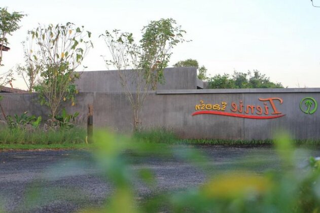 Tienie Resort - Photo3
