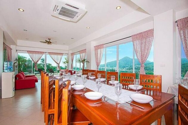 7 Bedrooms Villa With Seaview - Photo5