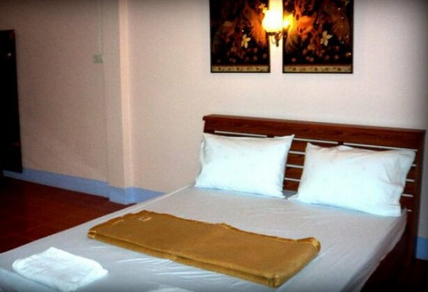 D's Corner & Guesthouse - Photo5