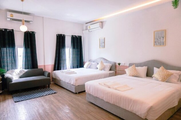 ISARA Boutique Hotel and Cafe - Photo4