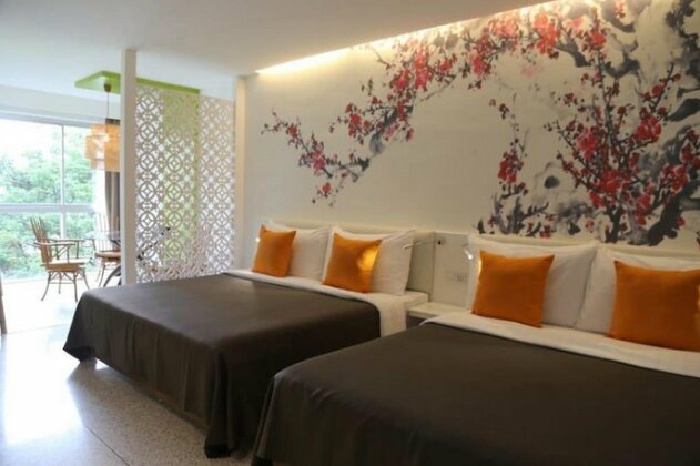 Sino House Phuket Hotel and Apartment - Photo4