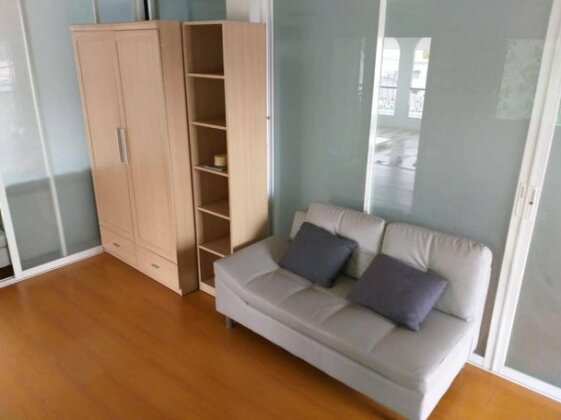 Whole floor apartment with terrace view - Photo3