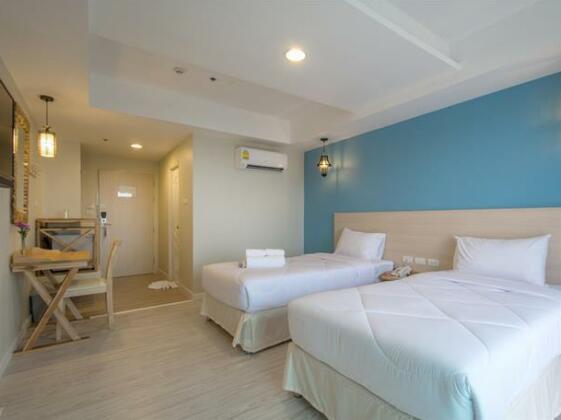 Prachuap Grand Hotel - Photo2