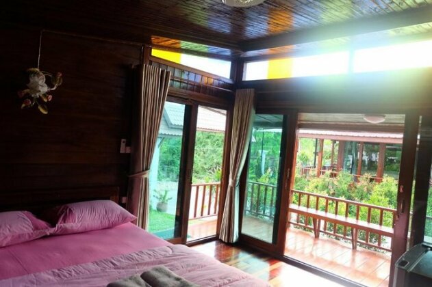 Ruen Orathai Resort - Photo5