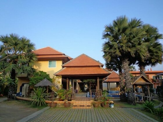 Pranburinoi Resort