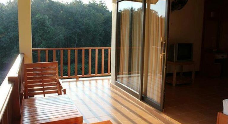 Green Hill Resort - Photo5