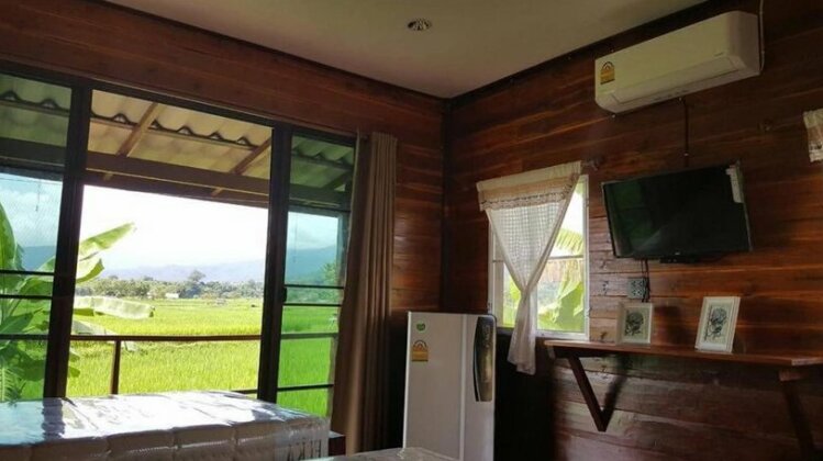 Pang Chompu - Photo4