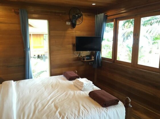 Aow Yai Bungalows - Photo3