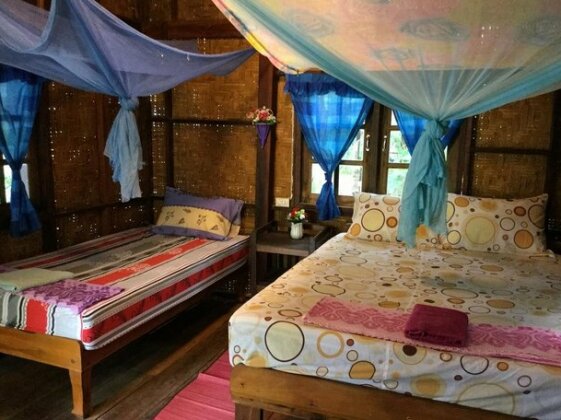 Aow Yai Bungalows - Photo5