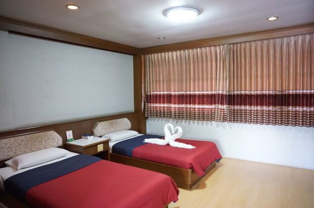 Eiffel Inn - Photo4