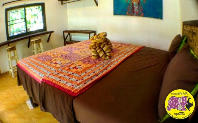 Flower Power Farm Village - Photo4