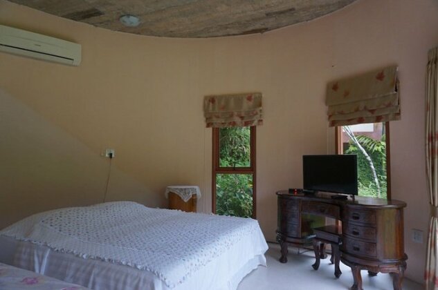 Smallville Resort Ranong - Photo4