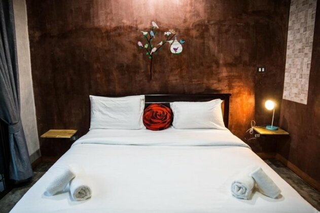 The Boat House Ranong - Photo2