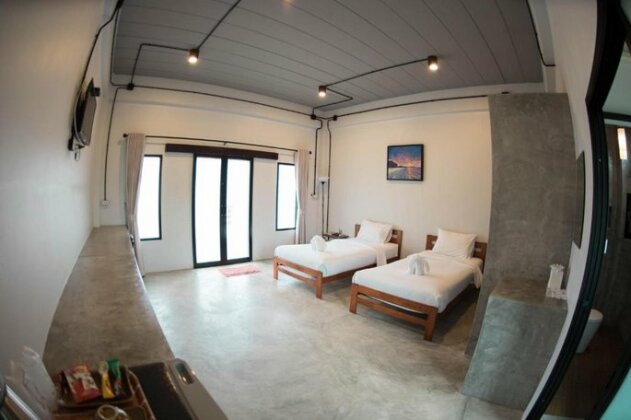 The Ele Hotel Ranong - Photo4