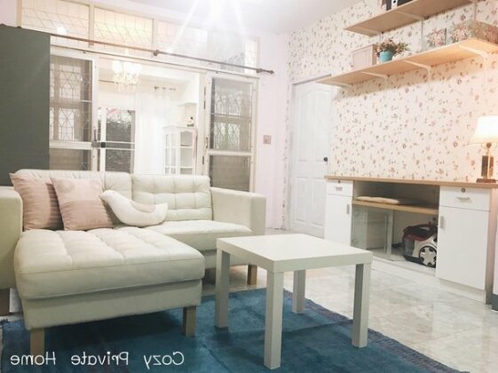 Cozy Private Home - Photo3