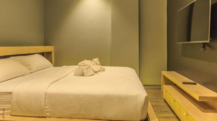 Design studio on NaiHarn by RUS THAI Property - Photo5
