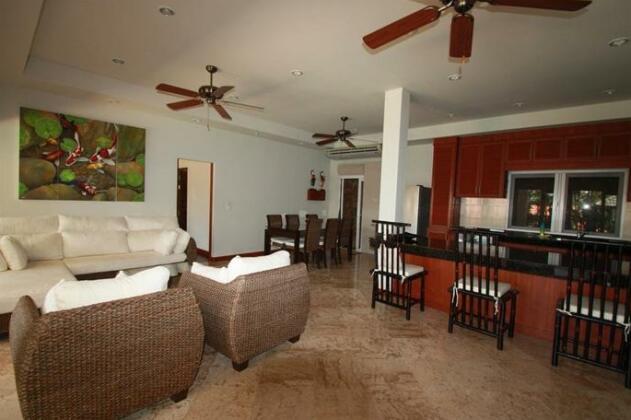 Garry villa - Photo2