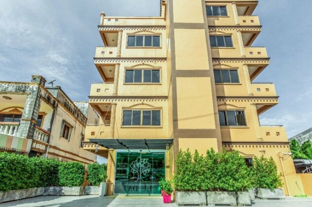 LE'DA Hotel