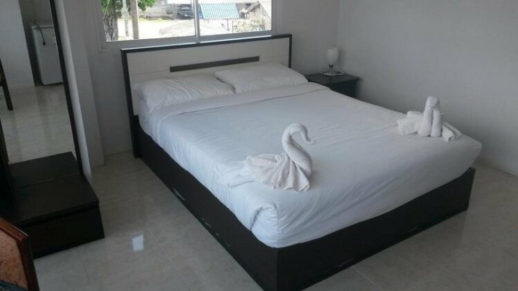 Mai's Guesthouse & Coffee Shop - Photo2