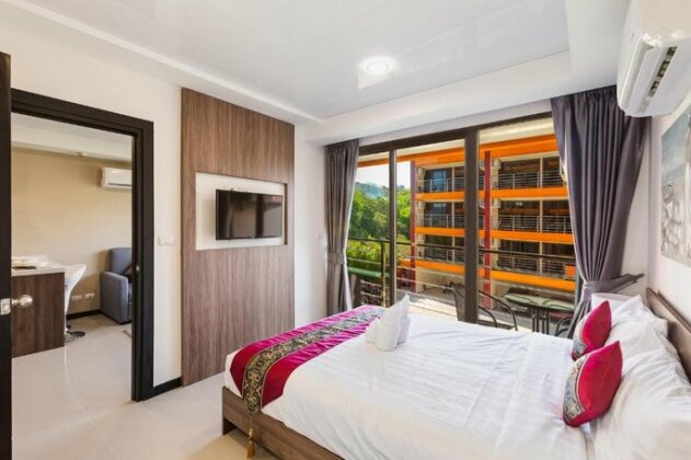 NaiHarn Pearl Condo P209 - Photo3