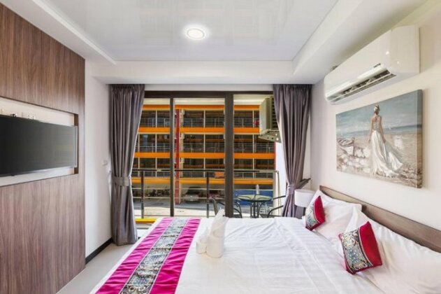 NaiHarn Pearl Condo P209 - Photo4