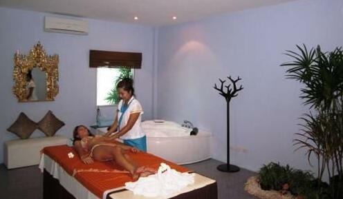 Nomads Phuket - Photo4