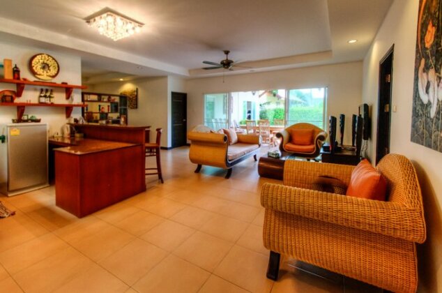 Pommard Villa by Jetta - Photo5