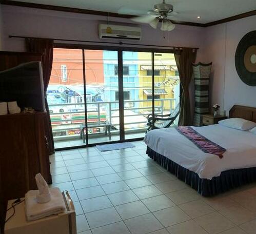 Super Green Hotel - Photo3