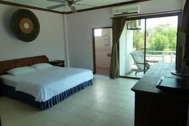 Super Green Hotel - Photo5