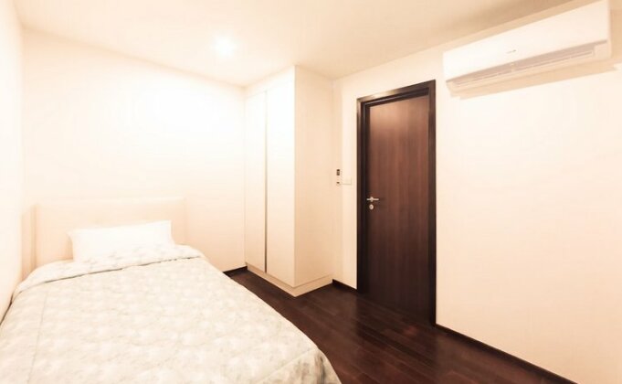 The Title A306 - Photo3