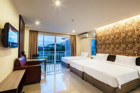 Golden City Rayong Hotel - Photo2