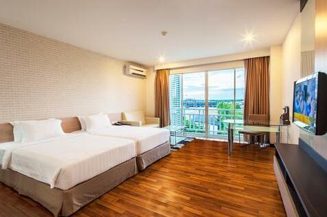 Golden City Rayong Hotel - Photo3
