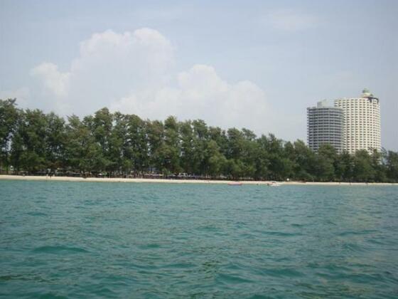 The Oriental Tropical Beach at VIP Resort - Photo2